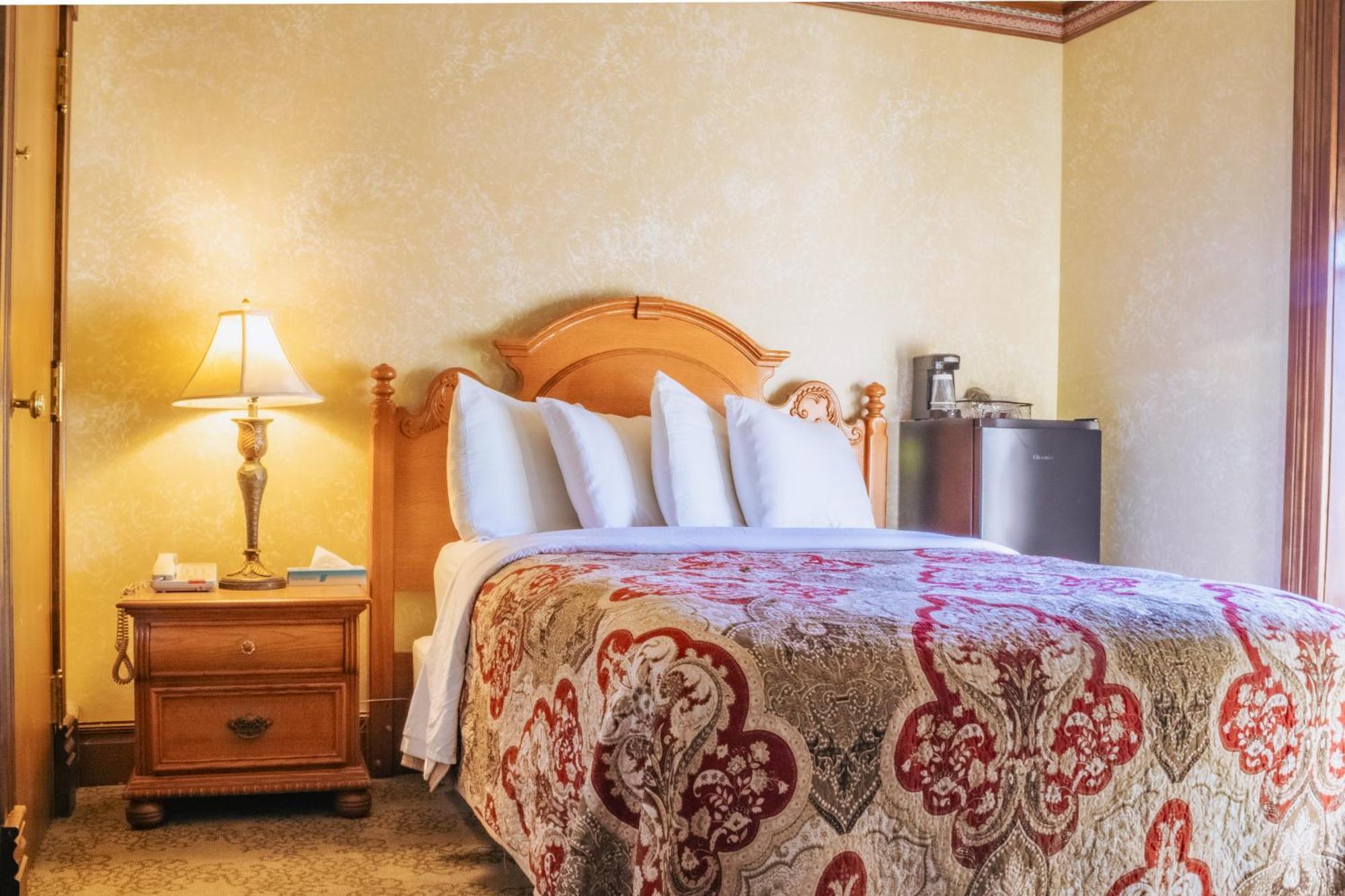 Historic Bullock Hotel *