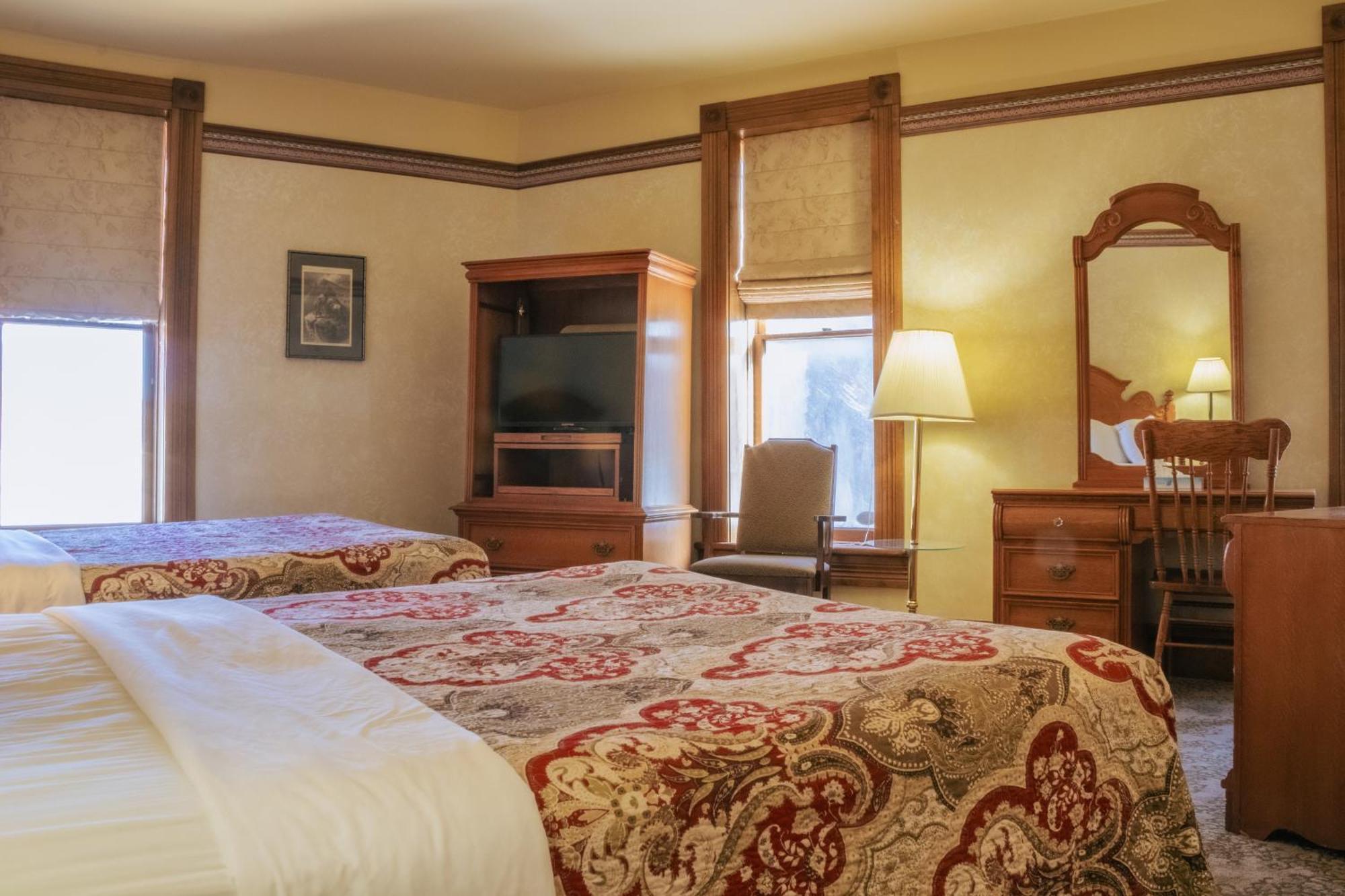 Historic Bullock Hotel Deadwood